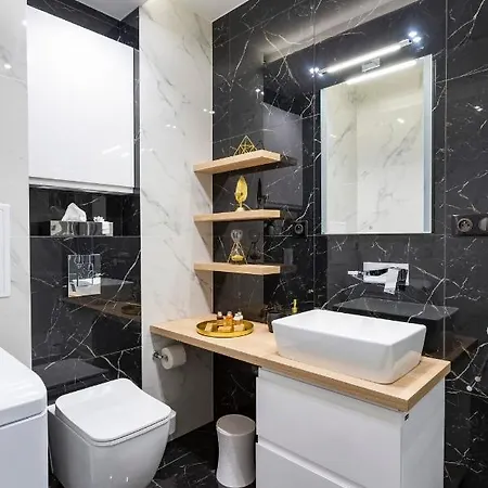 Tymon Apartament Przy Deptaku Bad Salzbrunn Exterior foto